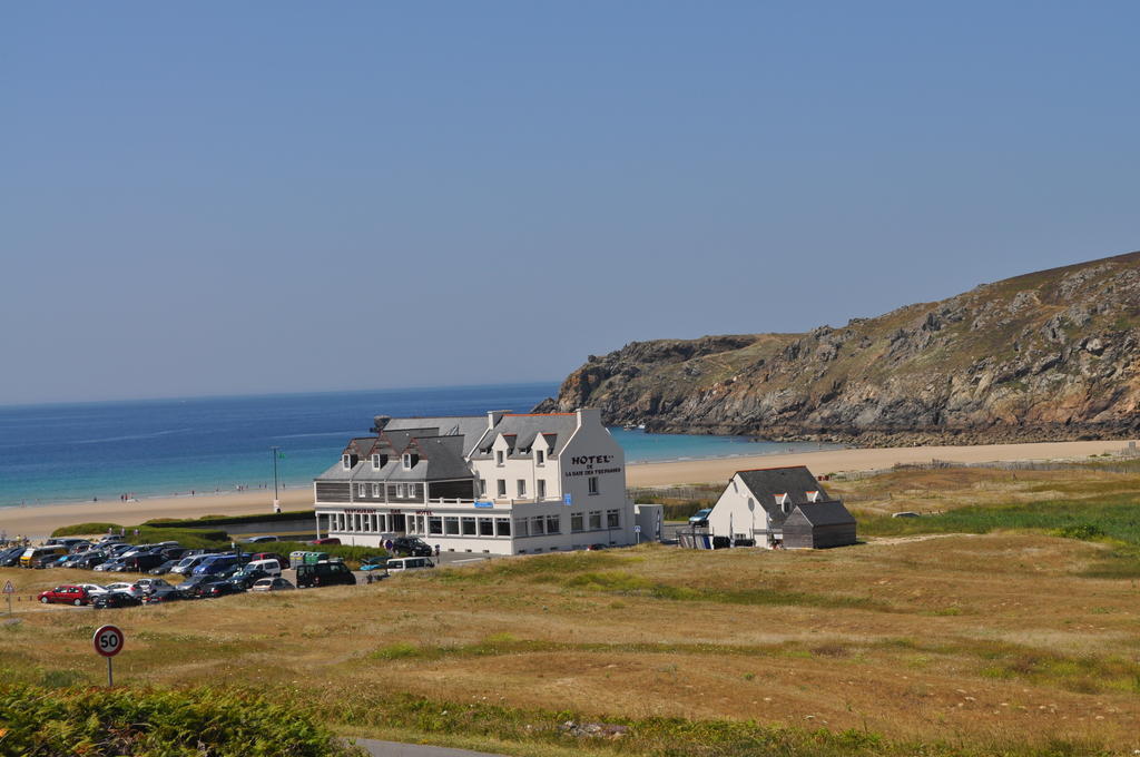 Hotel De La Baie Des Trepasses โพลกอฟฟ์ ภายนอก รูปภาพ